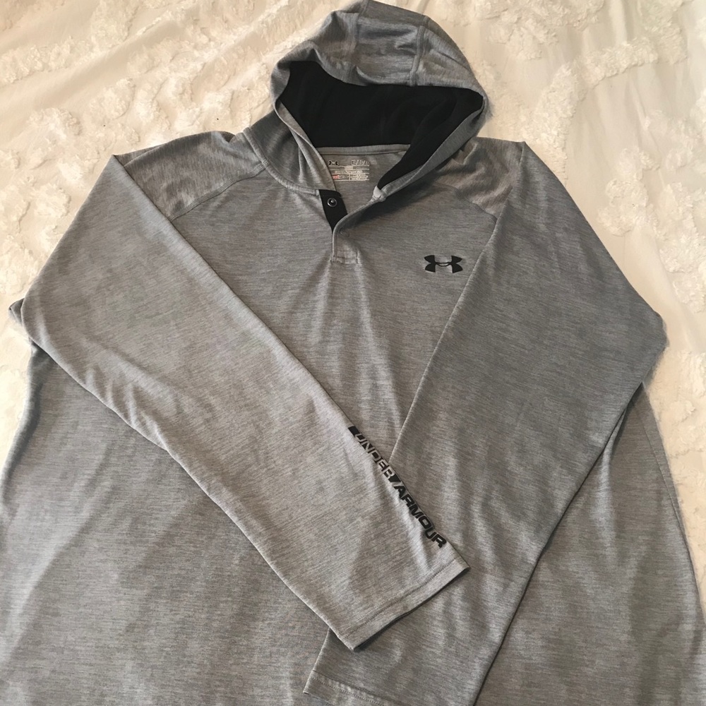 underarmour long sleeve